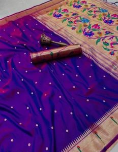 Trending New Muniya paithani saree