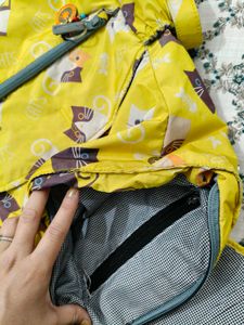 Cute Cat Print Yellow bagpack