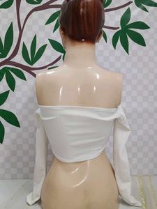 (1200)White Off-Shoulder Crop Top