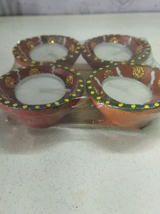A Set Of 4 Fancy Diyas