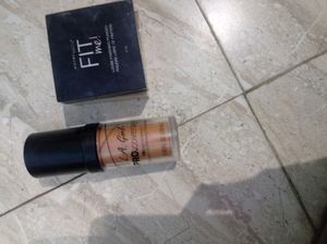 L A Girl Foundation Maybelline