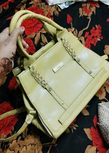 Chic Olive Green Handbag with Gold Chains