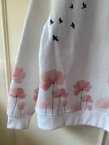 Cute Floral Print White Sweatshirt