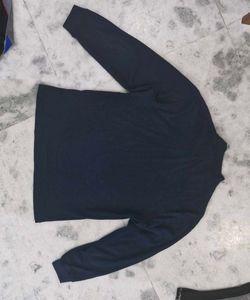 Uniqlo U Mock Neck Sweatshirt