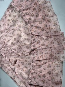 Chic peach 🍑 Floral Mini Dress unique piece