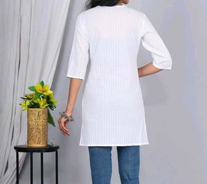Chic White Striped Kurta Top