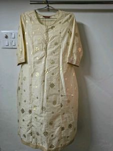 Elegant Cream Kurta with Gold Print