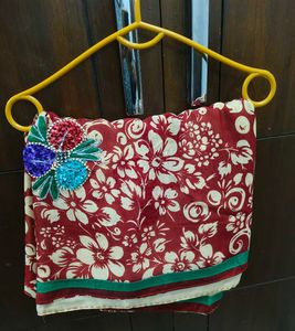 Floral Maroon Saree 😍