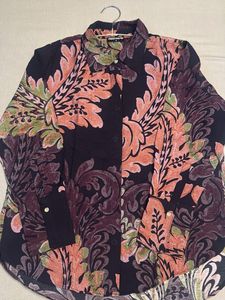Vintage Floral Print Button-Up Shirt