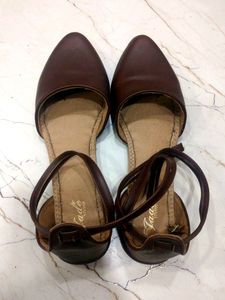 💥30₹ Off Strapy Ballerinas