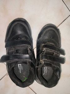 Liberty Black Velcro Shoes size 11
