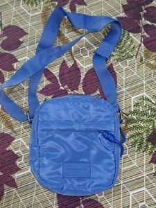 Branded (accessories London)Nylon Puffer slingBag