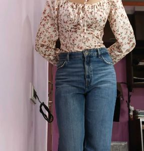Urbanic Floral Print Puff Sleeve Top
