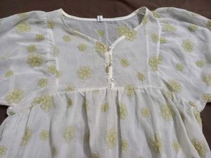 White Embroidered Kurta