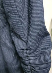 Premium Pinstripe Blazer wid Stylish Ruched Sleev