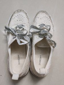Customized H&M White Lace Shoe