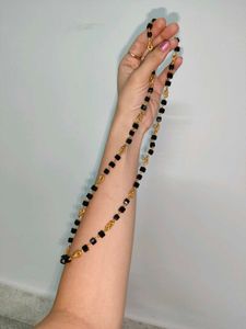 Elegant Black &amp; Gold Beaded Necklace