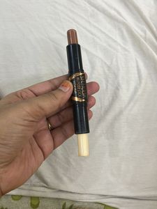Makeup Combo: Nude Matte Lipstick + FREE 2-in-1 Co