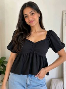 Chic Black Puff Sleeve Ruched Top