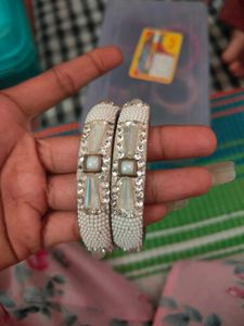 Elegant Mirrored Bangles Set