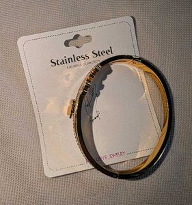 Gold Butterfly &amp; Flower Bangle