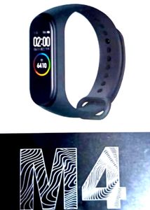 M4 Smart Fitnees Watch !