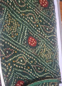 Stylish Bandhani Print Saree