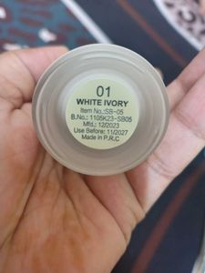 Swiss Beauty High Performance Foundation
