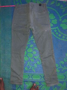 Men's Green Slim Fit Chinos