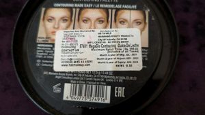 Wet n Wild Contouring Palette with Brush
