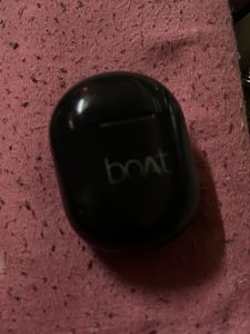 boat Bluetooth earbud