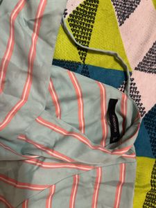 Striped V-Neck Long Sleeve Top