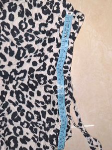 Shorts- leopard print