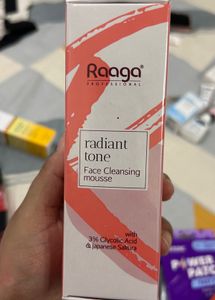 Raaga Professional Skincare Box