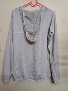 Sweatshirt With Netted Hoodie