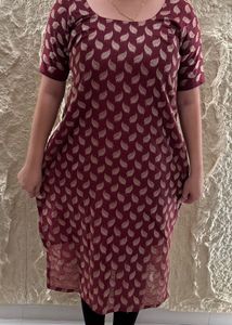 Maroon Leaf Print Kurta
