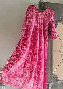 Nayra Cut Peach Kurta