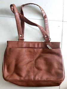 Branded Stylist Shoulder bag