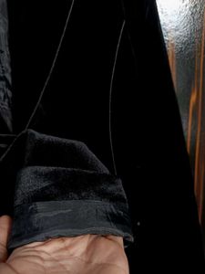 Elegant Black Velvet Blazer