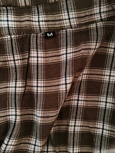 Women regular fit collared plaid Shirt | S size