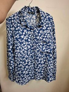 Blue Floral Print Button-Up Shirt