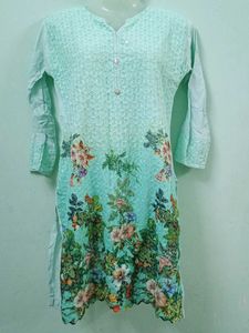Beautiful Floral pakistani Print Kurta