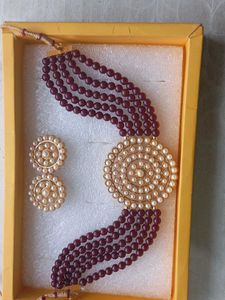 Elegant Maroon Beaded Necklace Set