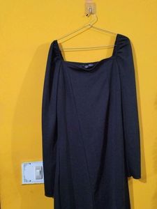 Elegant Black Midi Dress