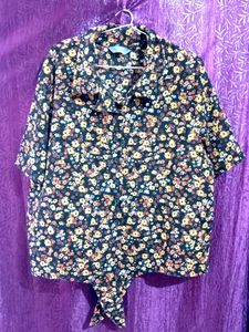 Chic Floral Print Button-Up Tie-Front Top