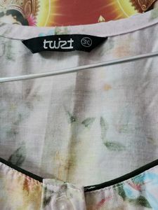 107.Floral Nightgown