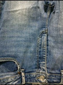 Tally Weijl High-Rise Distressed Blue Jeans