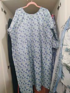 Blue Floral suite 3xl