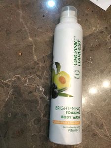 Organic Harvest Brightening Body Wash