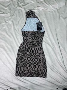 Chic Cut-Out Bodycon Dress